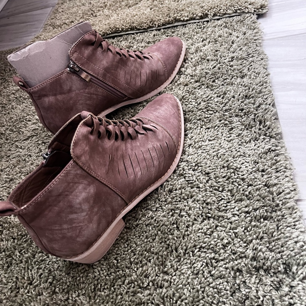 Western/free people similar booties